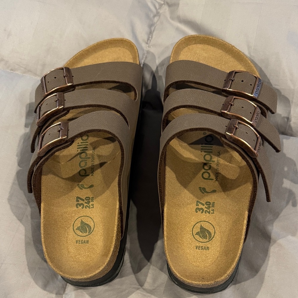 Papillio Vegan Footbed Sandals in Brown